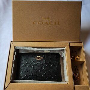 GIFT READY! Coach Boxed Corner Zip Wristlet Embossed Logo Two Charms Black~ NWT